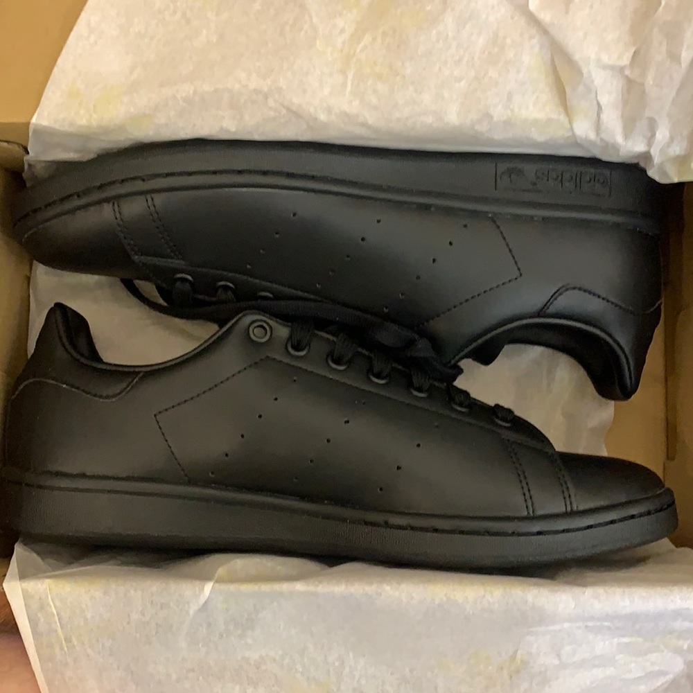 Adidas Stan Smith black shoes size 10